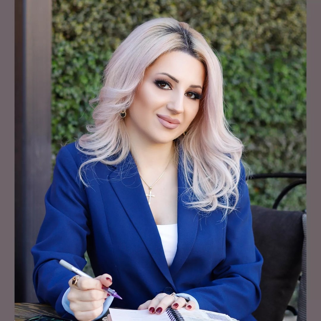Առուստամյան Լուսինե